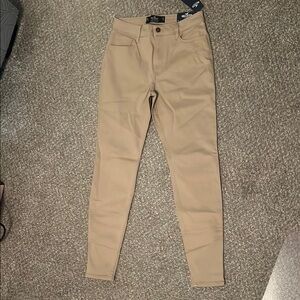Hollister high/rise super skinny jeans. 5